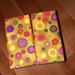 Genähter, pädagogischer Zauberwürfel aus 6 Farben