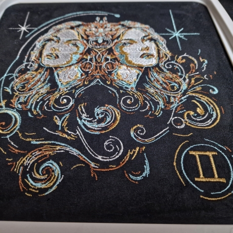 Neu Stickdatei Sternzeichen Zwilling LunaChild Zodiak