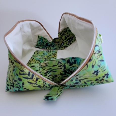 Magic Pouch für Handarbeiten oder Kosmetik