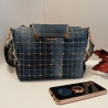 Upcycling Jeanstasche mit breitem bunten Schulterriemen