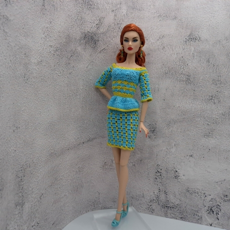 Handgehäkeltes Outfit für 1:6 Modepuppen (Barbie, Steffi)