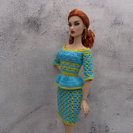 Handgehäkeltes Outfit für 1:6 Modepuppen (Barbie, Steffi)
