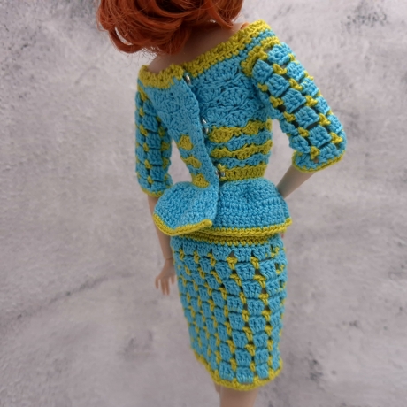 Handgehäkeltes Outfit für 1:6 Modepuppen (Barbie, Steffi)