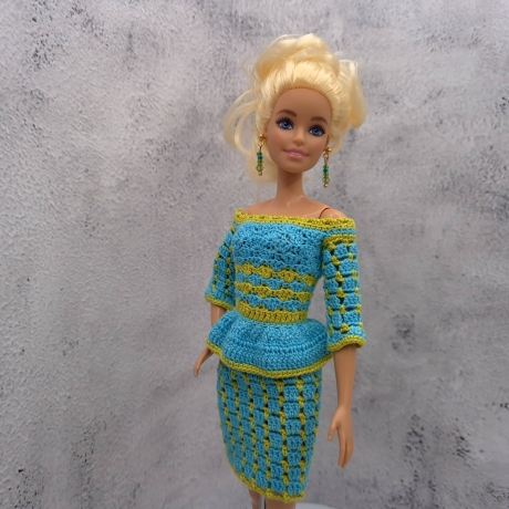 Handgehäkeltes Outfit für 1:6 Modepuppen (Barbie, Steffi)