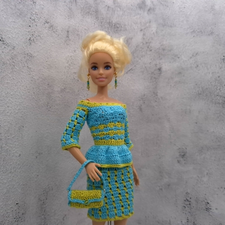 Handgehäkeltes Outfit für 1:6 Modepuppen (Barbie, Steffi)