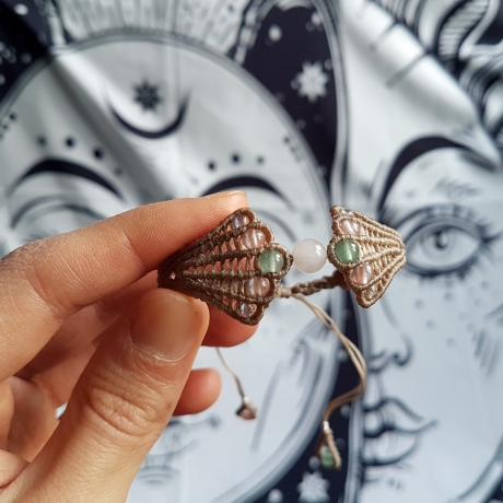 Makramee Armband mit Edelstein • Boho Jugendstil Schmuck
