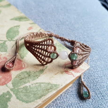 Makramee Armband mit Edelstein • Boho Jugendstil Schmuck