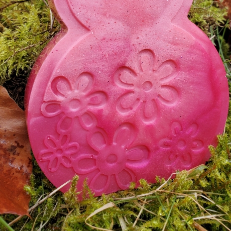 Osterhase aus Epoxidharz, Osterdeko