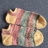 Socken/Sneaker Gr.32/33 gelb mit bunten Streifen