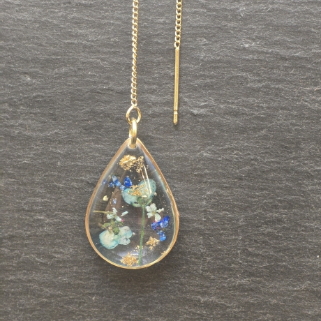Einzigartiger Blütenschmuck - Ohrringe aus 18karat vergoldung