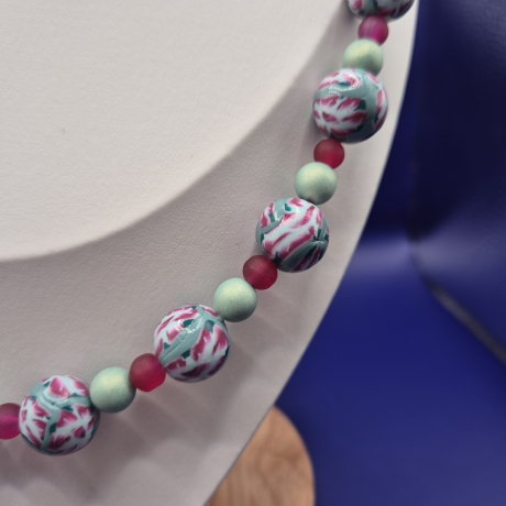Polymerclayperlen mit Blümchen