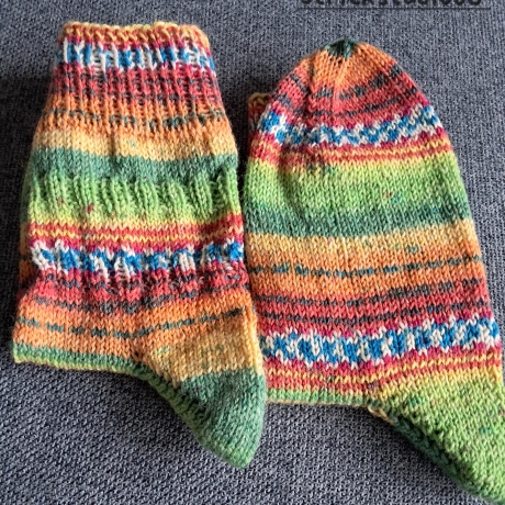 Socken  Gr. 36/37 handgestrickt bunt