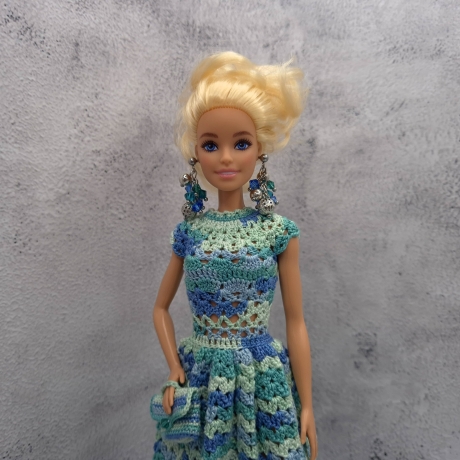 Buntes Puppenkleid und Zubehör für 1:6 Puppen (Barbie, Steffi)