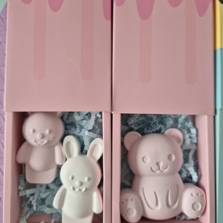 Geschenkbox zum Aufziehen mit verschiedenen Inhalten