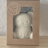 Kleine Geschenkboxen mit verschiedenen Inhalten