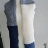 Schal - handgestrickt - leicht und wärmend-unregelmäßige Streifen