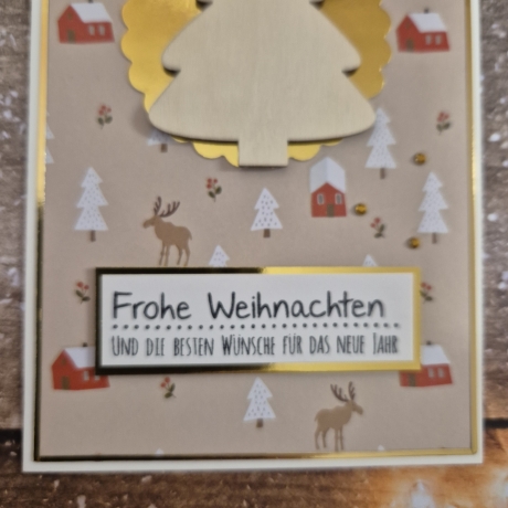 Weihnachtskarte mit Tannenbaum aus Holz