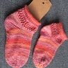 Kindersocken Gr. 26/27 Rollrand / Lochmuster / rot-orange-rosa