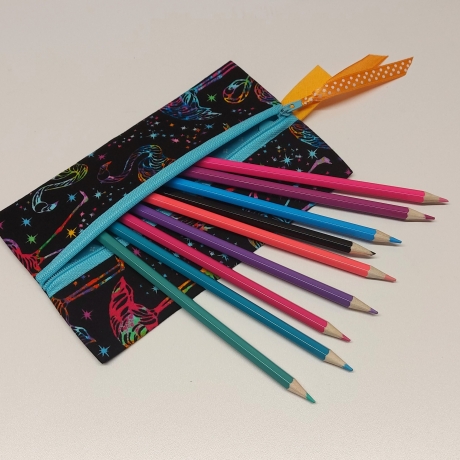 Maltasche Malmappe Stiftemappe für Malutensilien -bunte Flamingos