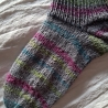 Socken Gr. 36/37 - handgestrickt - grau, bunte Streifen