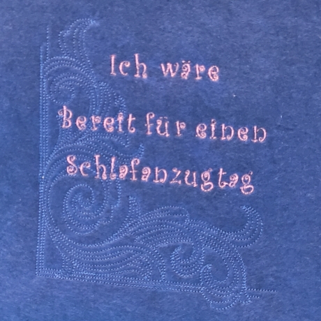 Schultertasche aus Nadelfilz