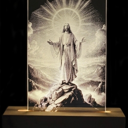 Jesus Akzentlampe mit Lasergravur – Licht der Hoffnung & Trost