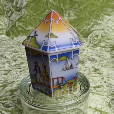 Ein Tag am See - Erlebnisreise auf Porzellan - Porzellandöschen