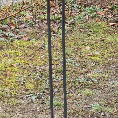 Gartenstecker kunterbunt aus Glas und Metall