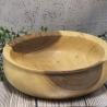 Handgemachte Schale aus Walnussholz  mit überhängendem Rand