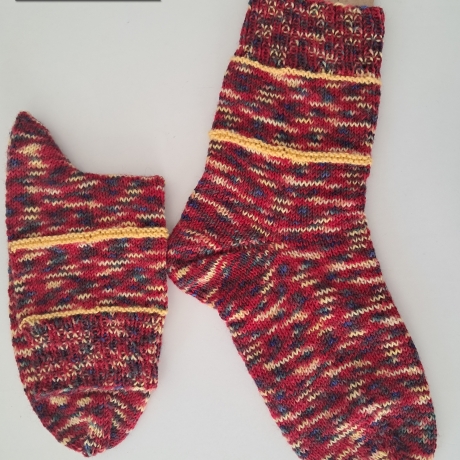 Socken  Gr. 40/41 - handgestrickt - rot / bunt