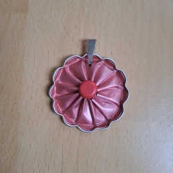 Kettenanhänger aus Kaffeekapsel, rosa, Upcycling