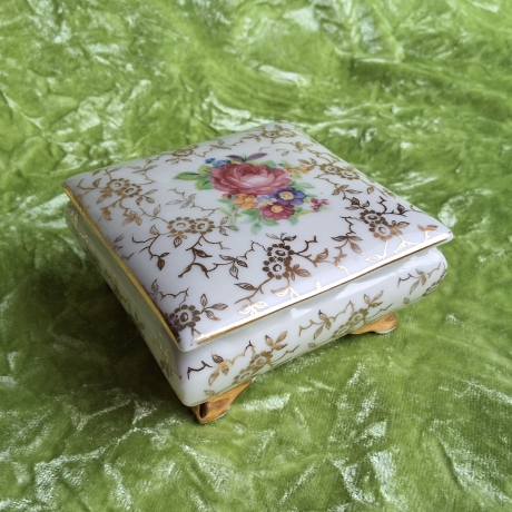 Dornröschens Schmuckschatulle und das schöne Bayern. 