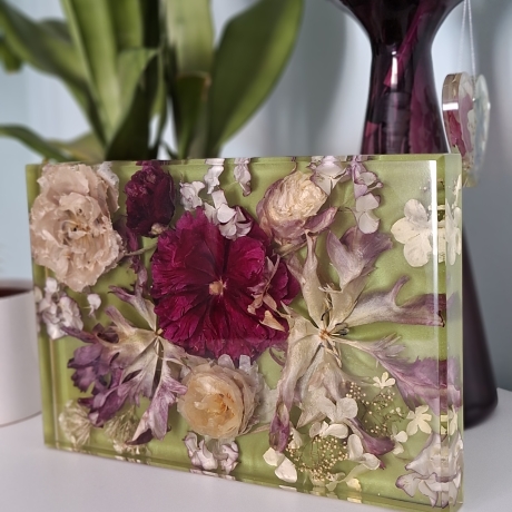 Bild/Tablett/Dekoration 30x20 echte Blumen in Epoxidharz