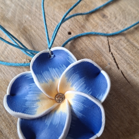 Kette und Ohrringe, Blume, blau 