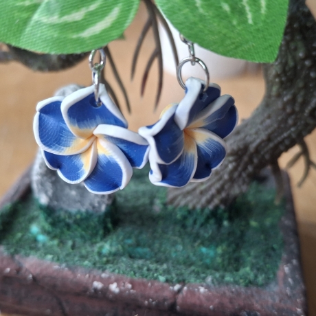 Kette und Ohrringe, Blume, blau 
