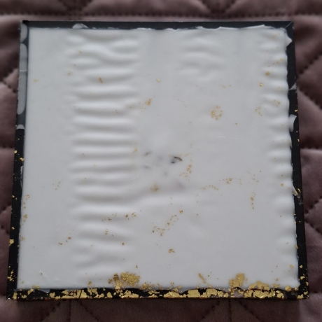 Bild 16x16 cm echte Dahlie in Epoxidharz