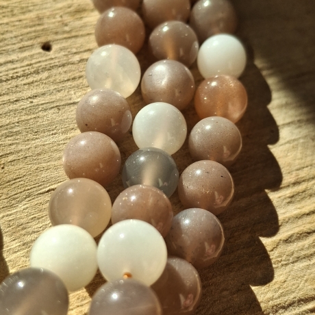 Perlen, Mondstein Perlen 