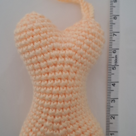 Gehäkelter Knochen-Schlüsselanhänger