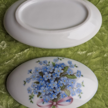 Vergissmeinnicht - Blau wie der Sommerhimmel und voller Symbolik.