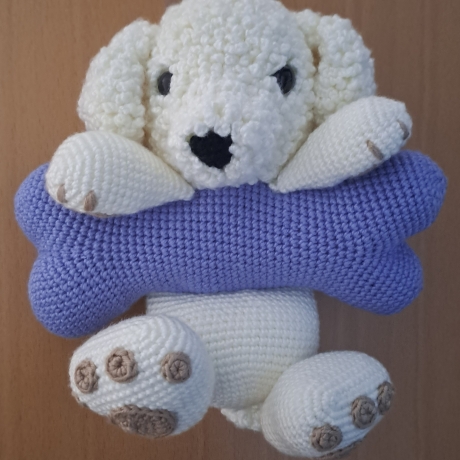 Gehäkelter Deko-Hund mit Knochen | Handgemachte Türdeko 