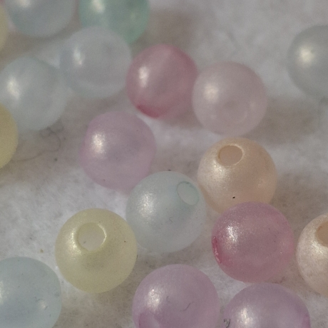 Perlen, Acryl-Perlen