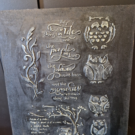 modernes zeitloses Wandbild auf Holz Eulen und Schrift