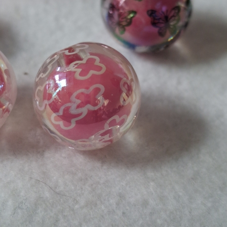 Perlen,  Acryl-Perlen 