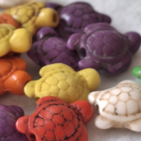 Perlen,  Magnesitperlen, synthetisch,  Schildkröte 