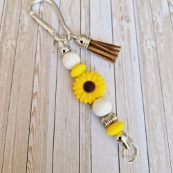 Schlüsselanhänger aus Silikonperlen Blume