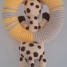 Gehäkelte Deko-Giraffe | Handgemachter Türkranz mit Safari-Charme