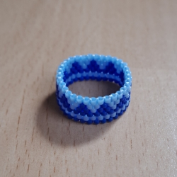 Ring aus Miyuki Delicas, blau, Handarbeit, Unikat