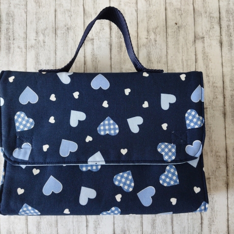 Windeltasche Lina blau/hellblau Herzen/Punkte