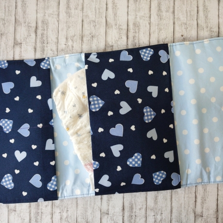Windeltasche Lina blau/hellblau Herzen/Punkte