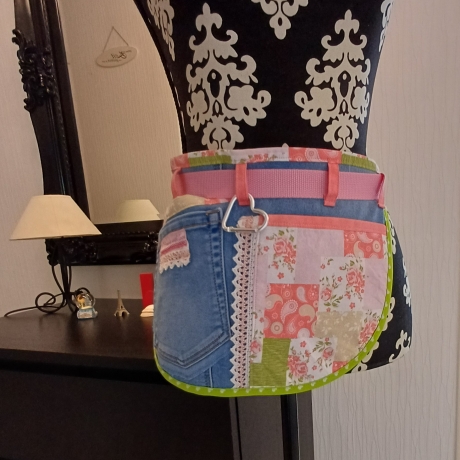 Schürze Wiesn Hüfttasche Bauchtasche Gartenschürze Upcycling